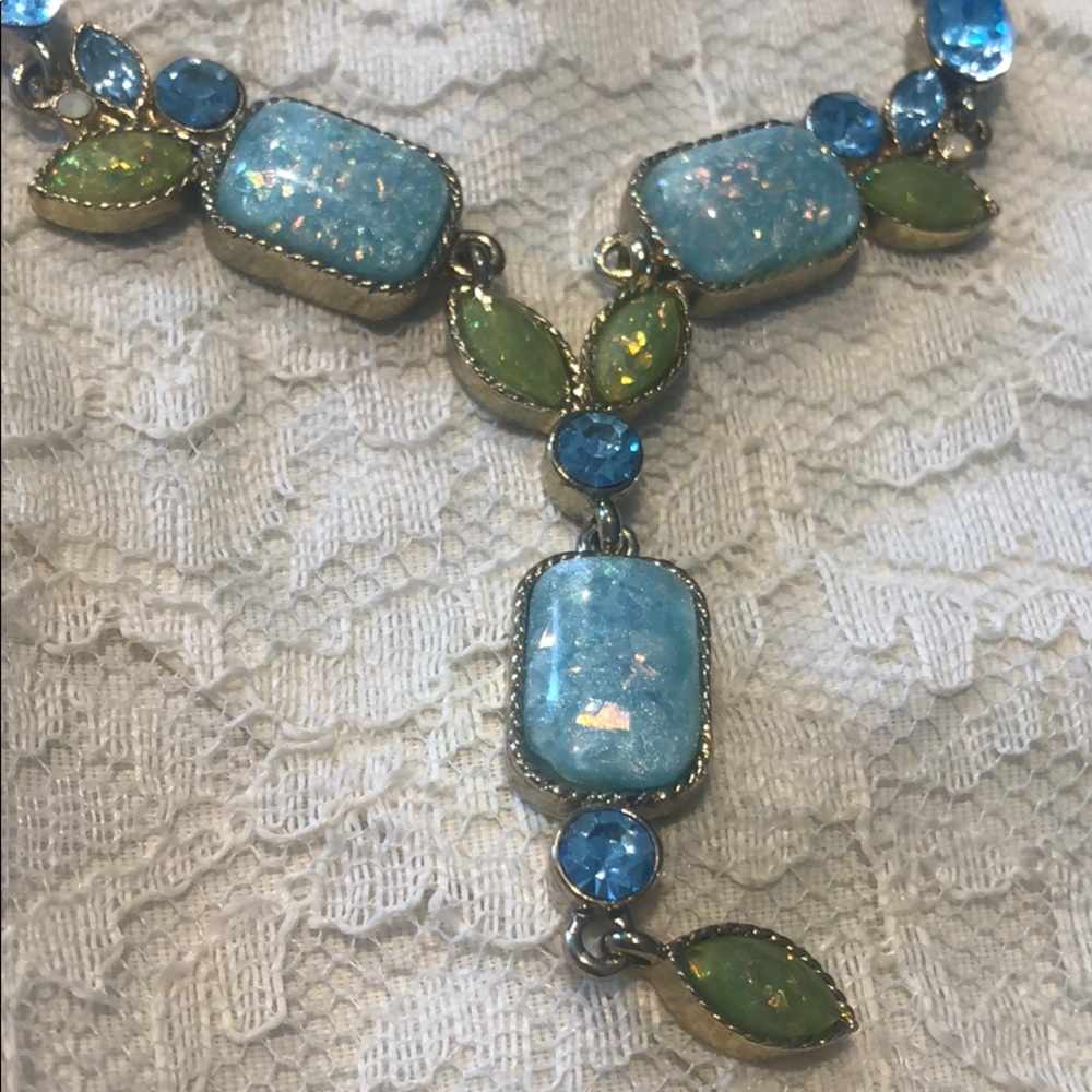 Dreamy Blue ‘Y’ Necklace